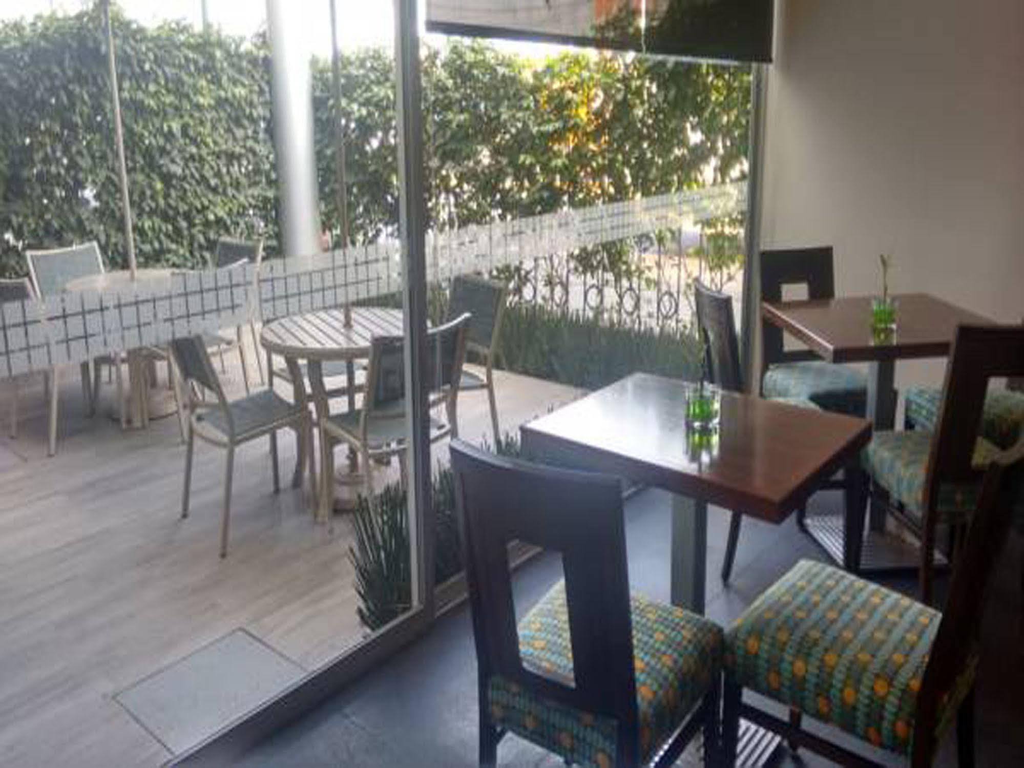 Hotel Atenas Plaza Mexico City Exteriör bild